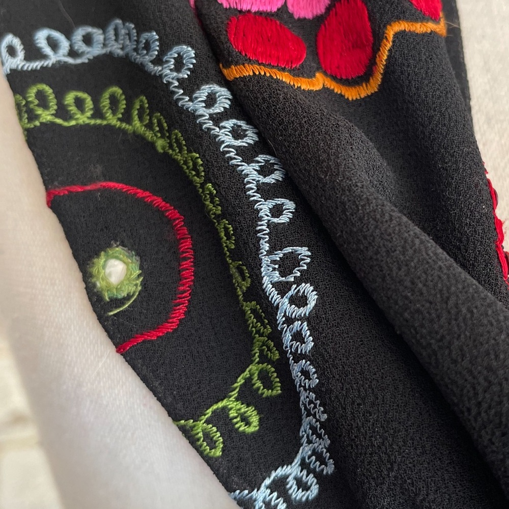 Colorful Patterned Scarf - Picture 4 of 12